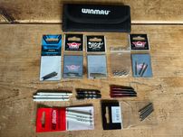 Akcesoria dart groty szafty pokrowiec Winmau