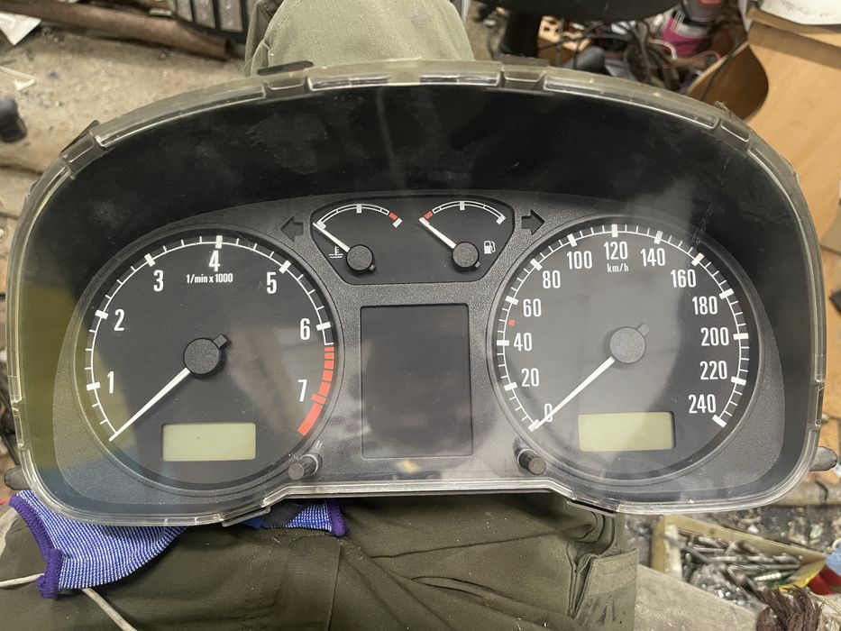 Приборна панель skoda octavia 1U1 919 034 H