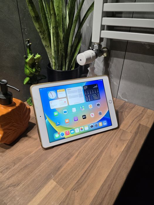 Tablet Apple Ipad 5 Generacji Wifi 32Gb touch id Sprawny!