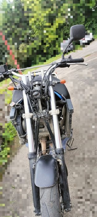 Мотоцикл honda 1000 кубів
