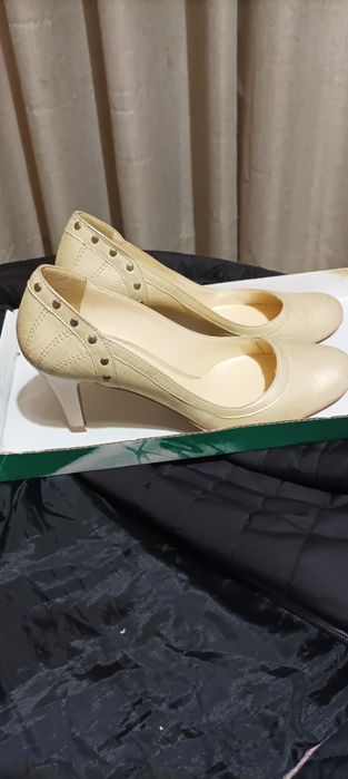 Sapatos em pele   Ana Sousa. Última oportunidade.