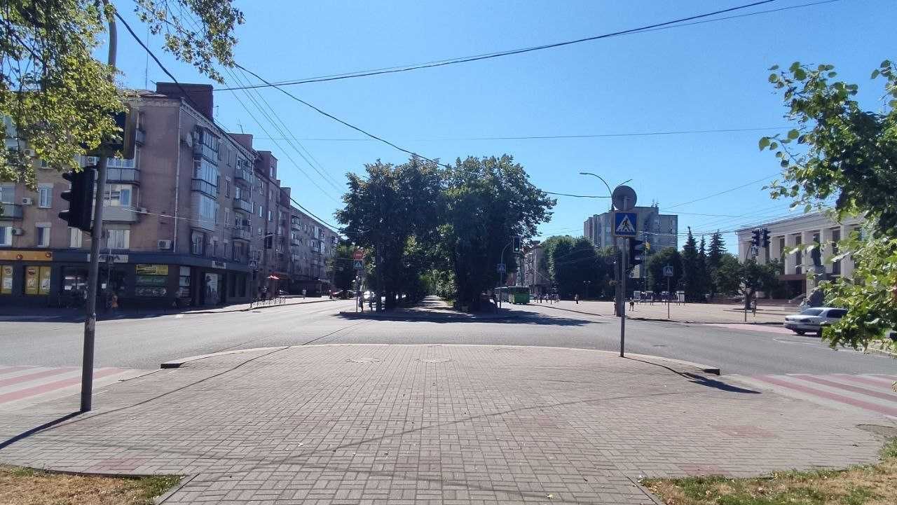 Оренда 2-кімнатної квартири. Центр-центр.