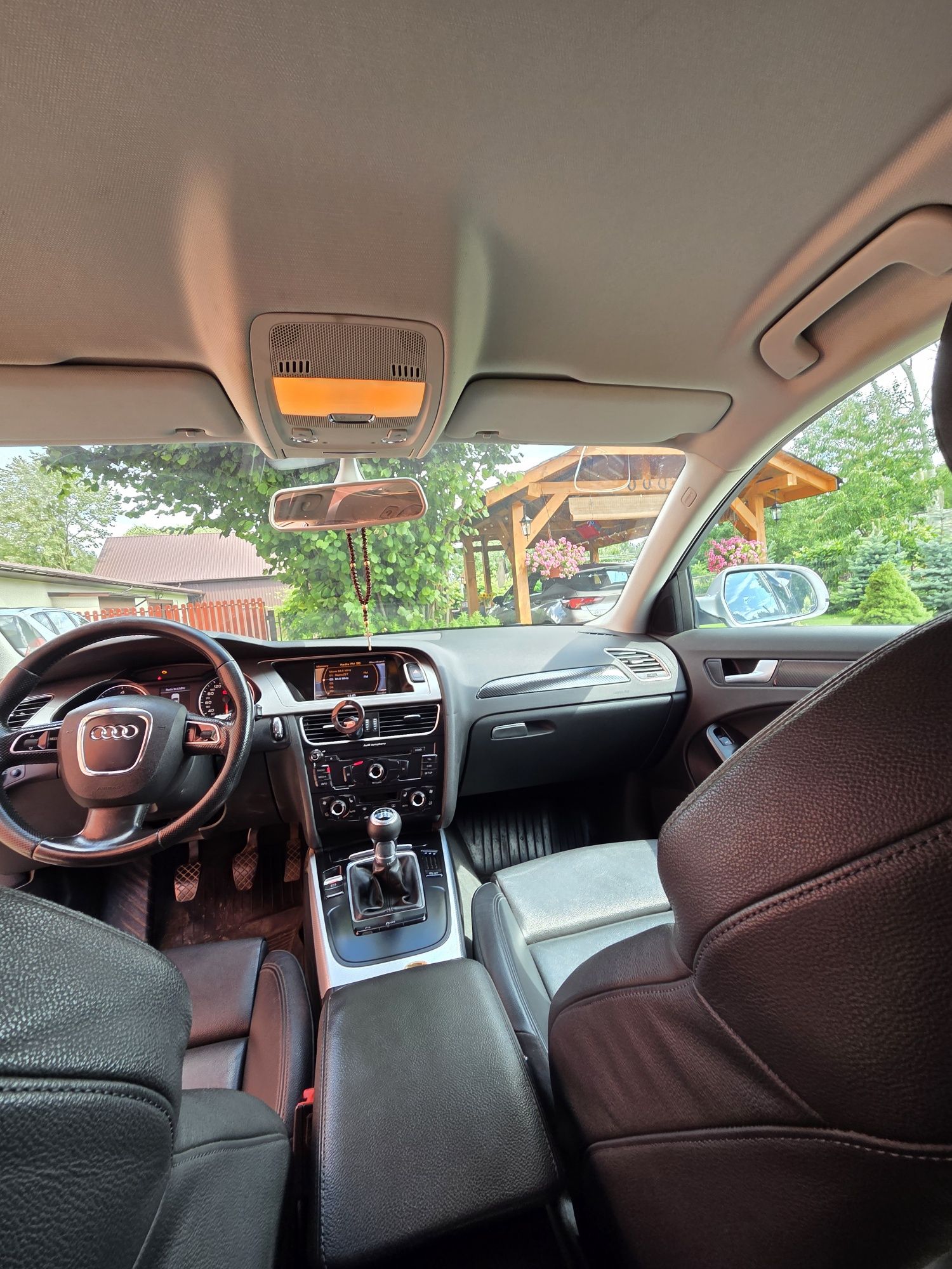 Audi A4 B8 2.0 210KM