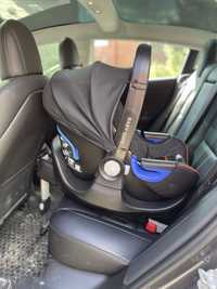 Продам автолюльку Britax (автокресло) с базой isofix