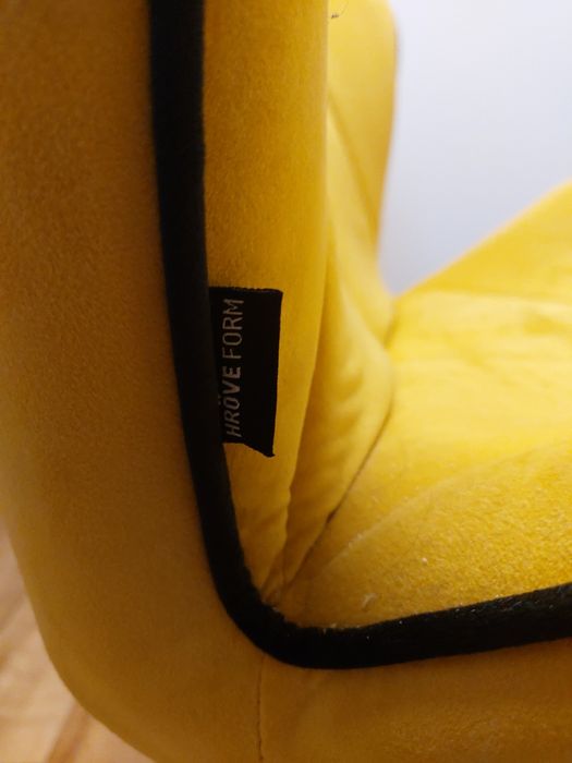 Fotel obrotowy w stylu skandynawskim