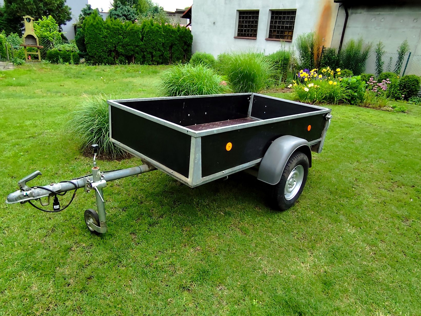 Przyczepka lekka 600kg DMC