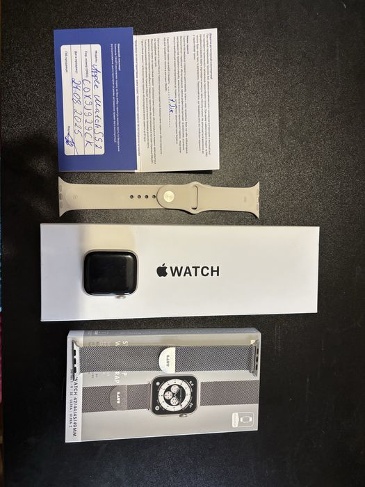 Apple watch SE 2 44мм Starlight WiFi/GPS на гарантії