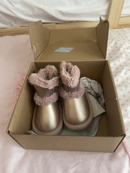 Botas Mayoral novas tamanho 19
