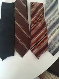 Lote 2 gravatas pura seda, anos 70/80
