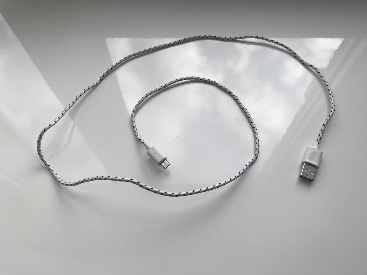 Кабель питания/синхронизации Micro USB to USB Cable