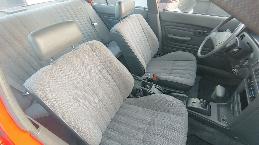 Toyota corolla 1.6 e9 żólte tablice klima automat 100 tys km jak nowa