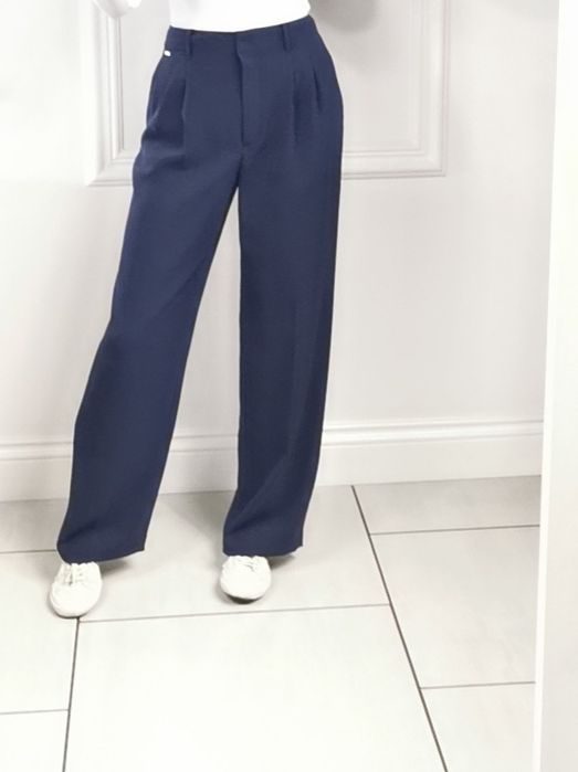 Guess Spodnie Damskie Theoline Spodnie Damskie Garniturowe L granat