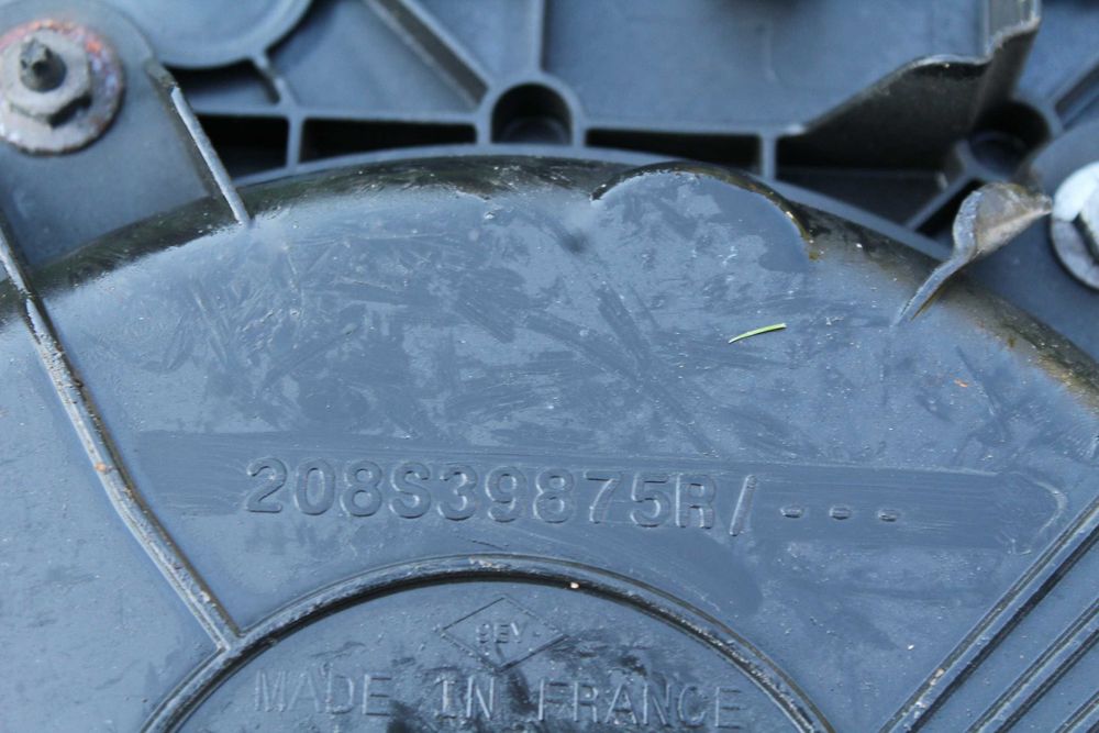 megane IV zbiornik Adblu 1,5 dci