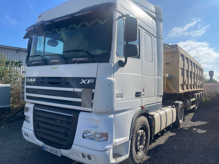DAF XF 105.410 в комплекті з н/причіп WIELTON NW 33 ST (2004 рік)