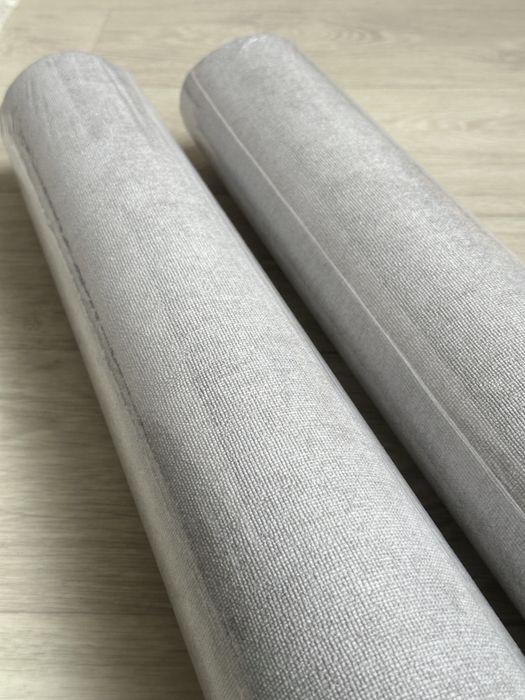 Продам шпалери сірого кольору