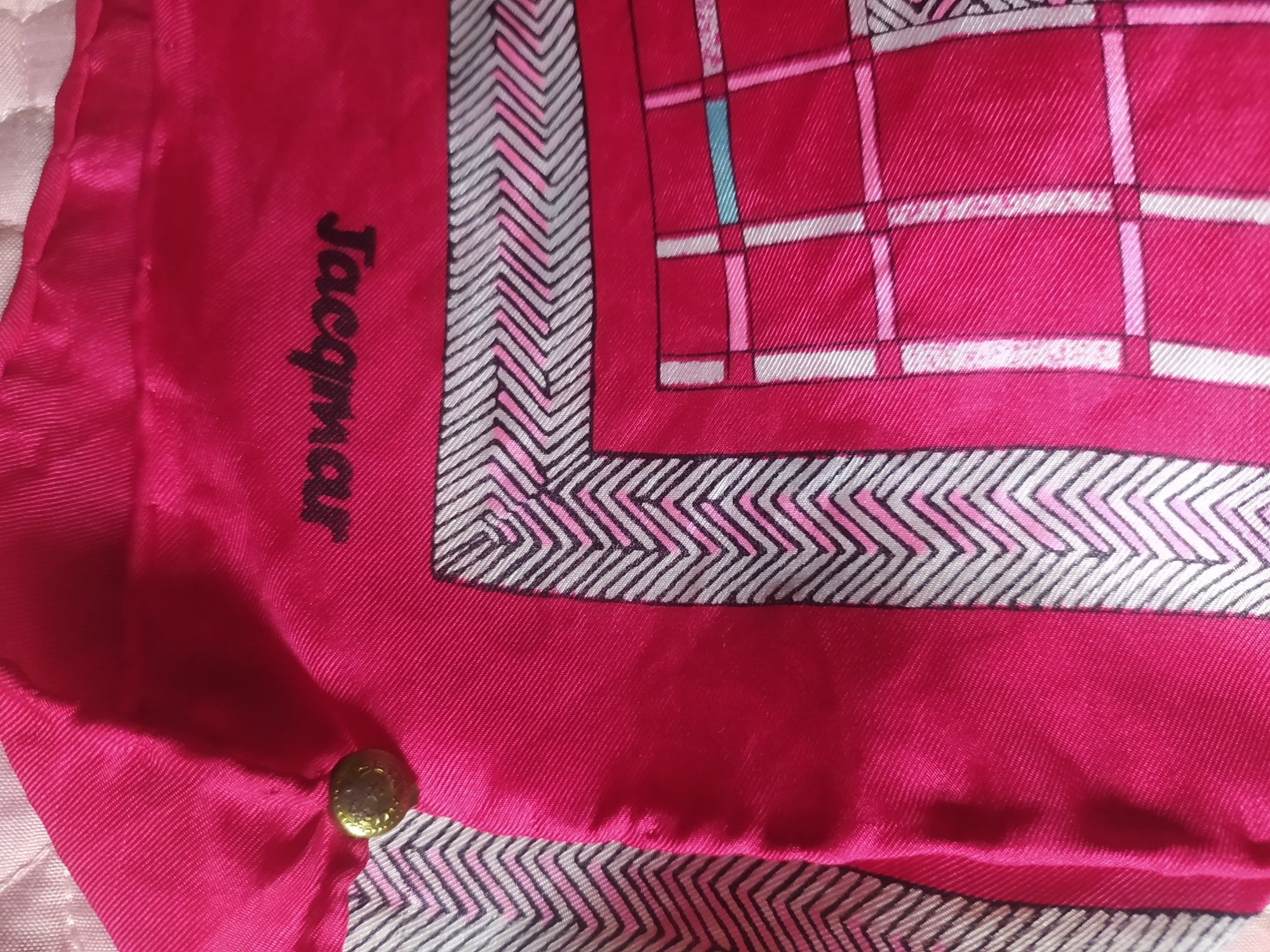 Винтажный шелковый платок известного английского бренда-Jacqmar London