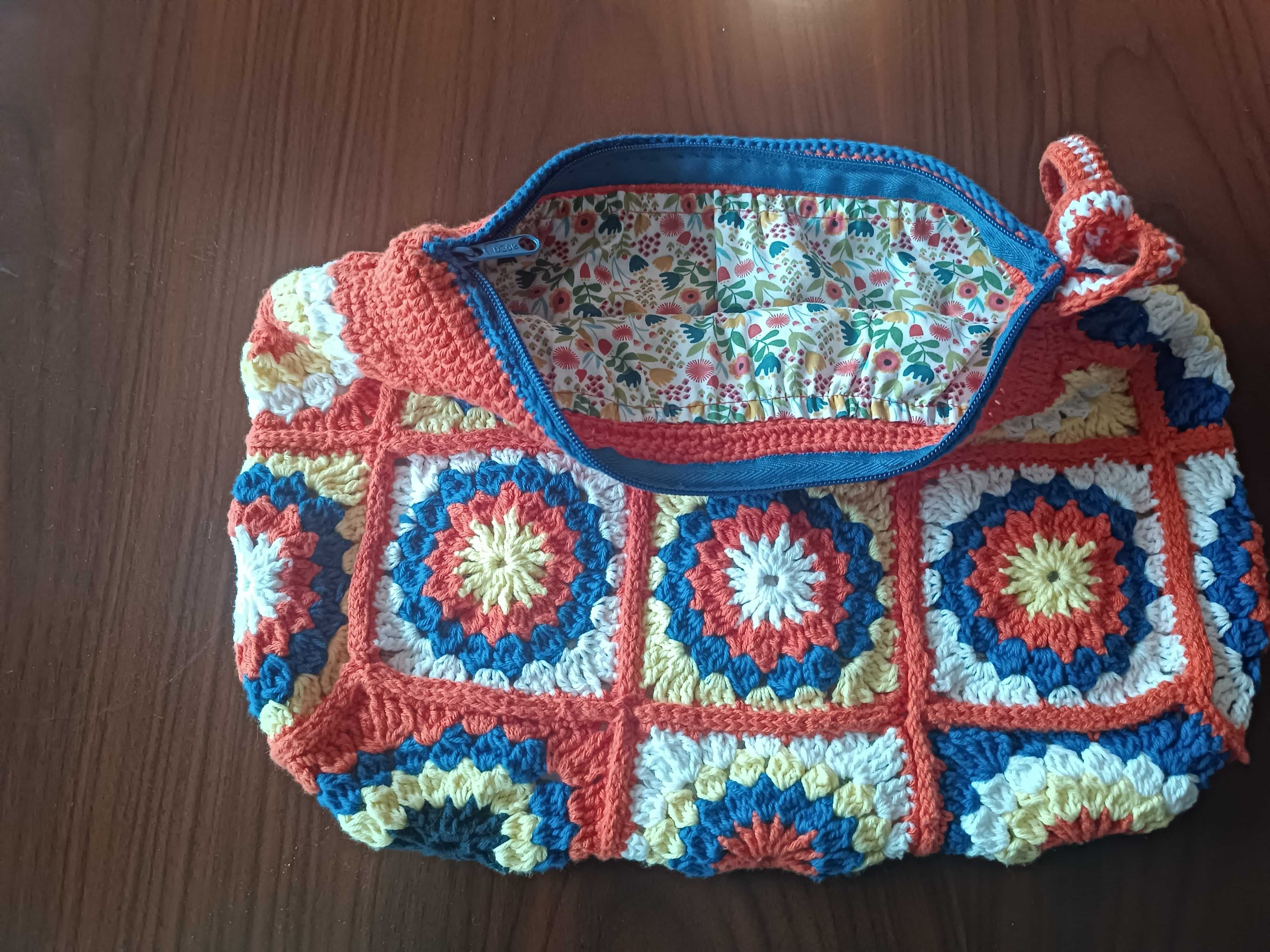 saco de crochet feito á mão