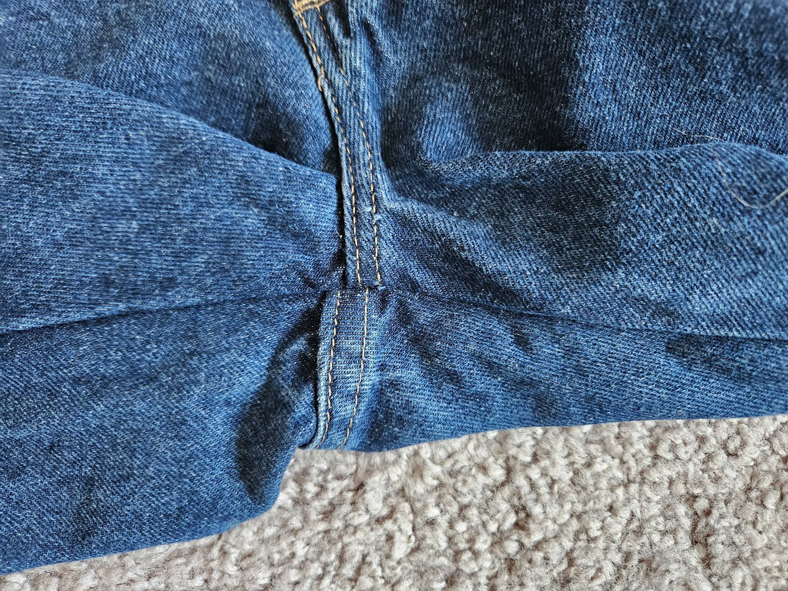 Granatowe jeansy vintage Wrangler, 100% bawełna, W33 L32