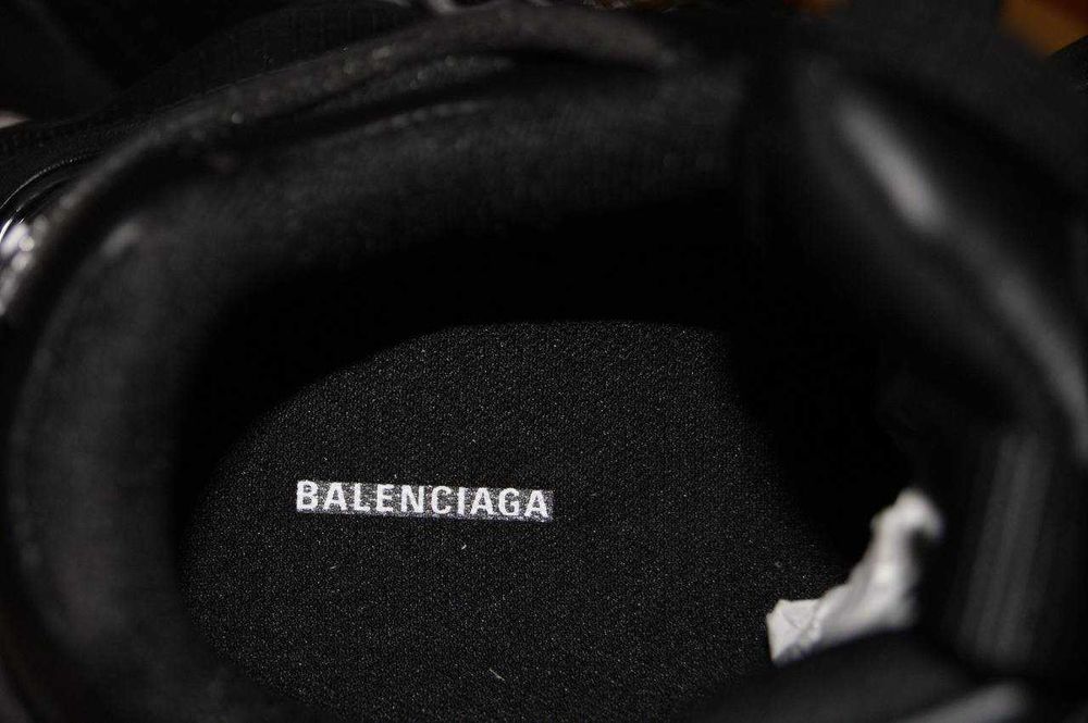 Balenciaga Cargo Sneakers in Black