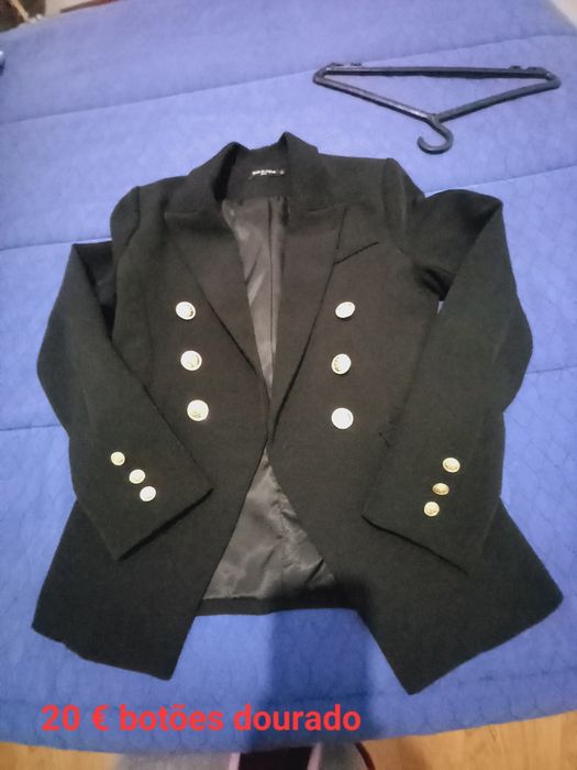 Peças de roupa como novas