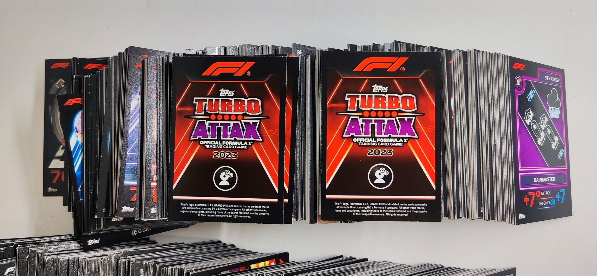 Lote de +600 Cartas Topps Turbo Attax 2023