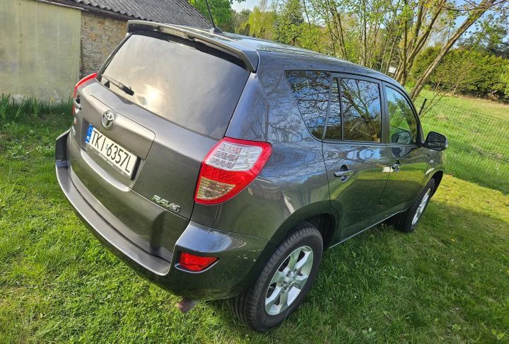 Toyota RAV4 2010