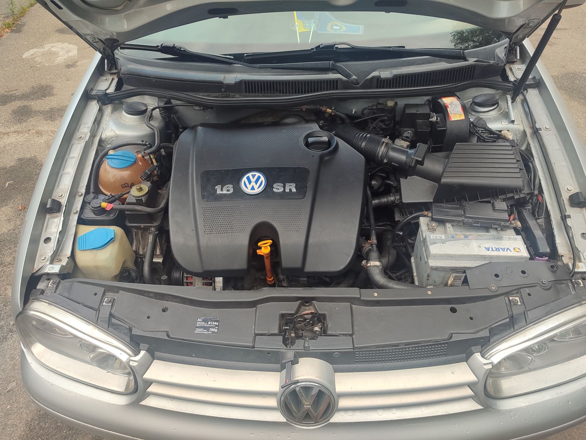 Продам Golf 4 1.6