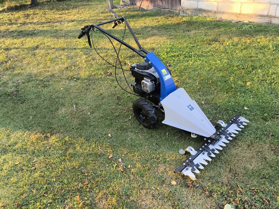 Kosiarka listwowa 87cm silnik Briggs&Stratton 550e