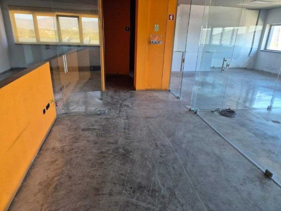 Armazém industrial Constantim Vila Real Novidade!!!