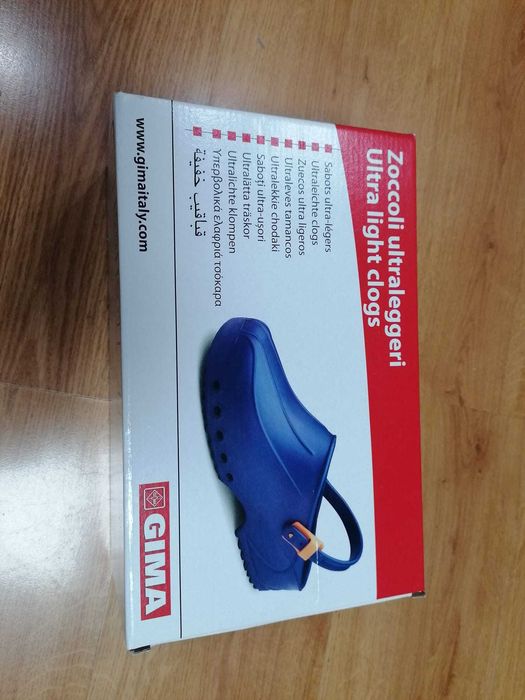 Socas brancas ultra-leves