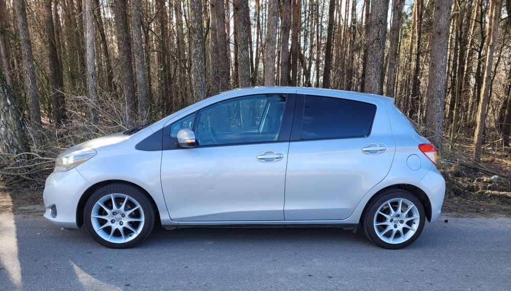 Koła Aluminiowe Oryginale Toyota 4x100/16  Piasta 54.1 Opony 195.45.16