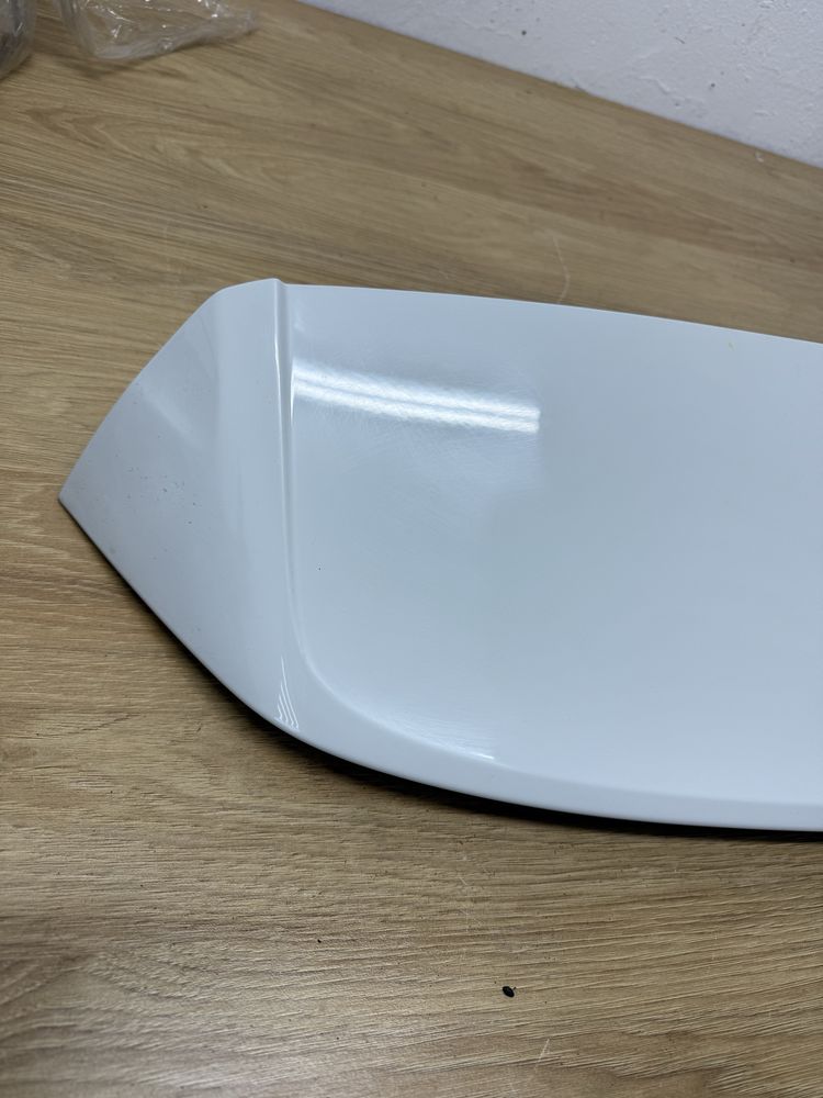 Spojler, lotka klapy VW Golf 7 R line, kompletny