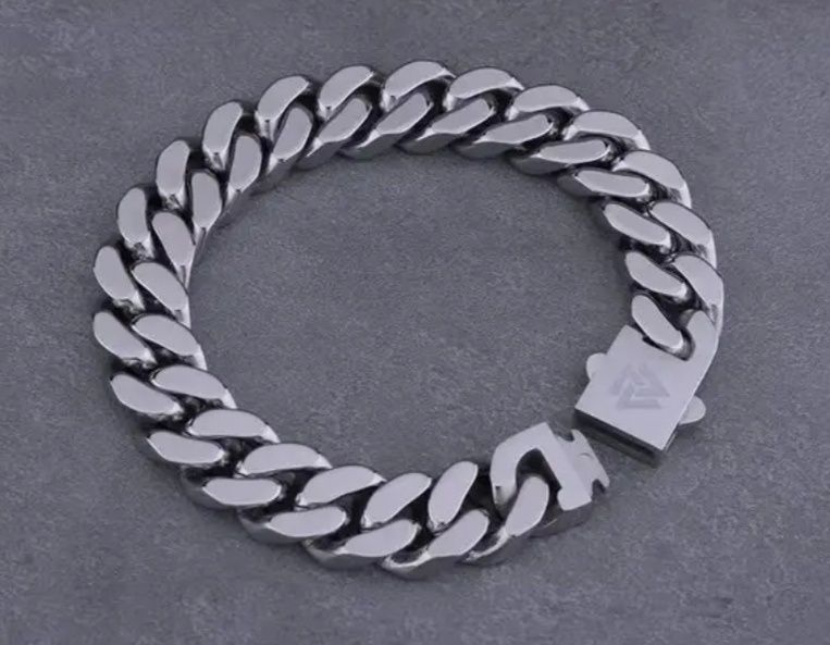 Pulseira em aço inoxidável, muito elegante!