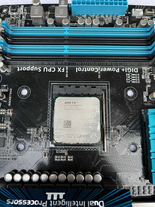 Komputer Lenovo i Medion, dużo części komputerowych - duży zestaw