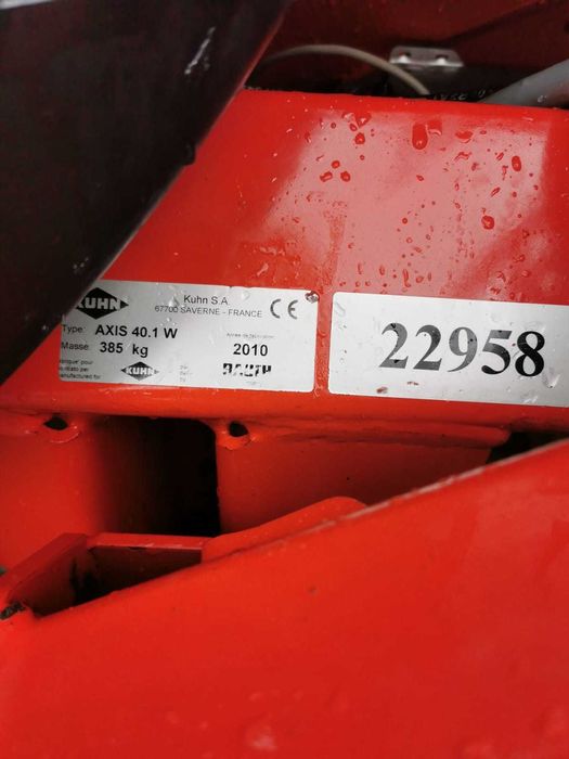 Kuhn AXIS 40.1 W , komputer