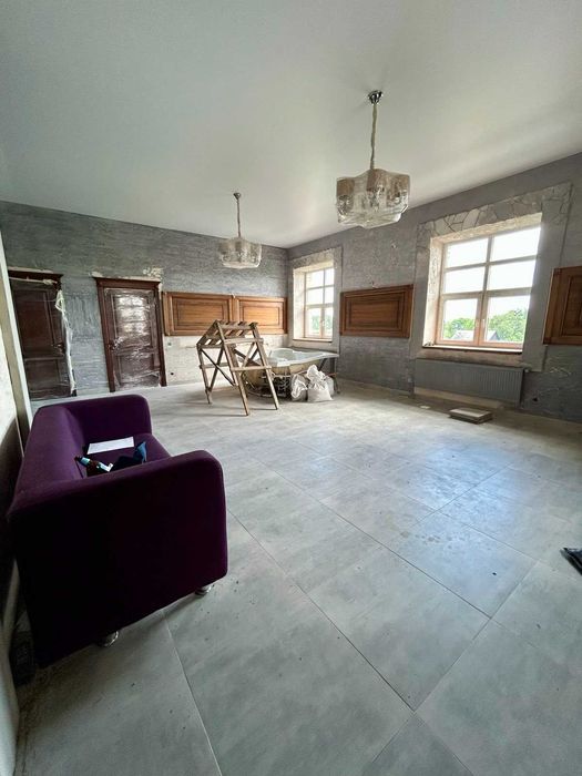 Продаж шикарного великого будинку у с. Слобода за 15 км від Черкас