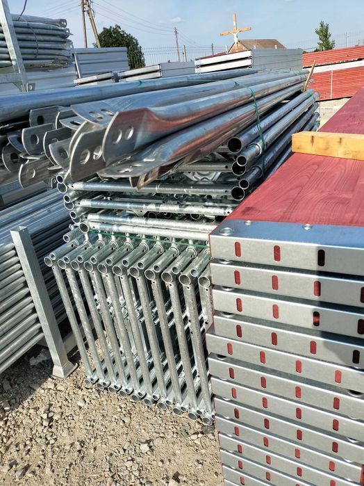 Rusztowanie systemowe 24x8,5m  200m2 pletak plettac