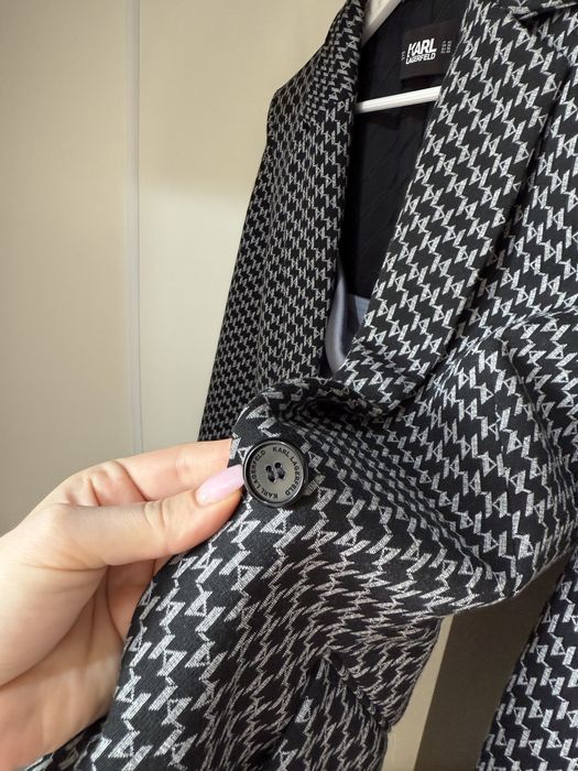 Оригінальний піджак Karl Lagerfeld