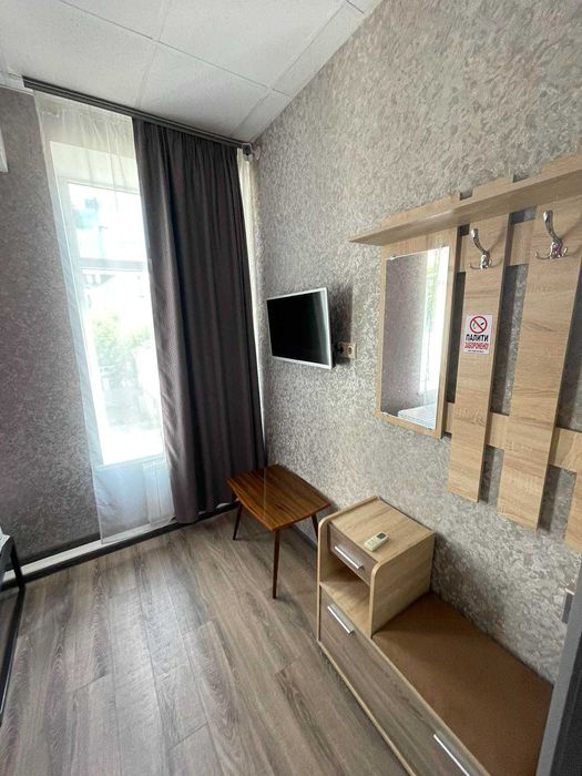 Star City хостел, метро Вокзальна, Університет. Вокзал