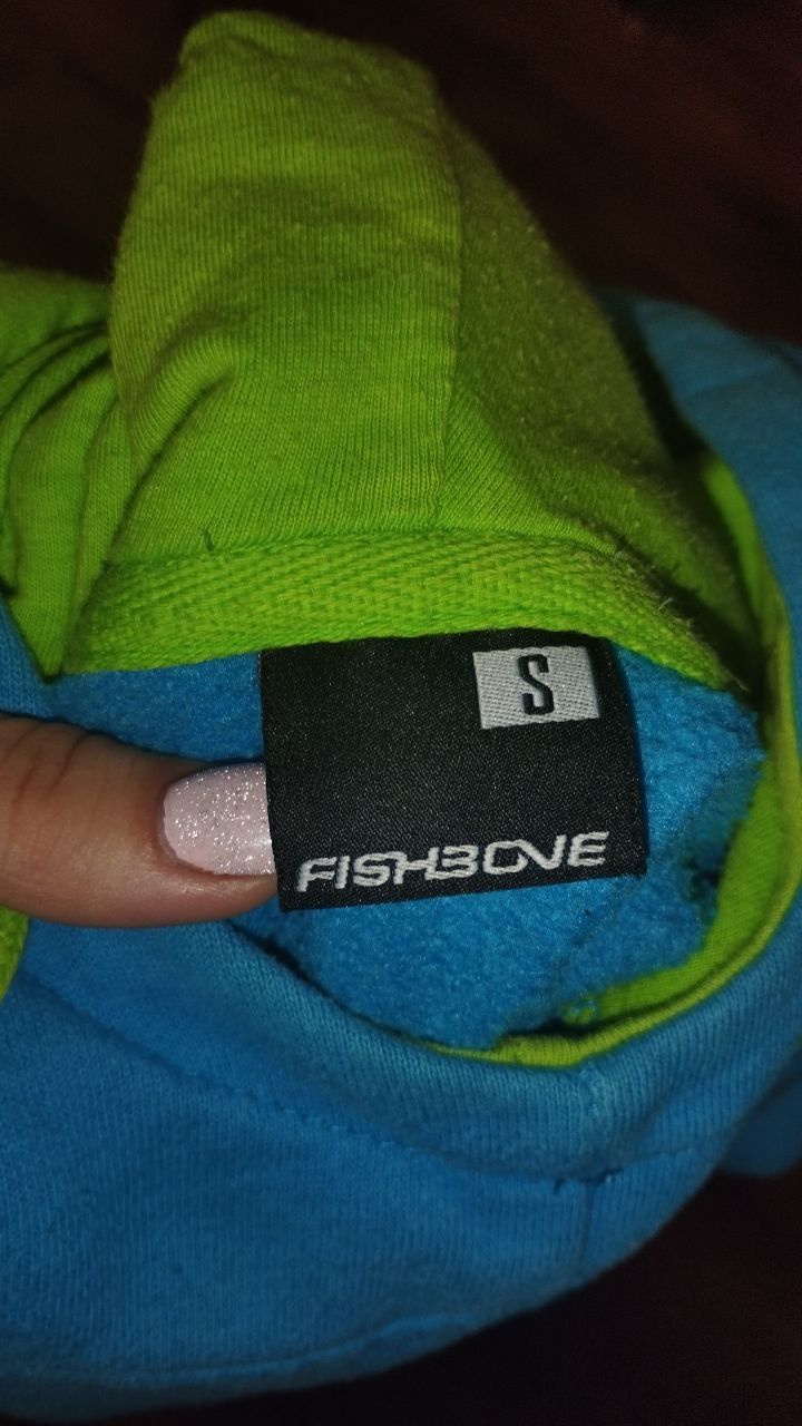 Худак  Fishbone   .