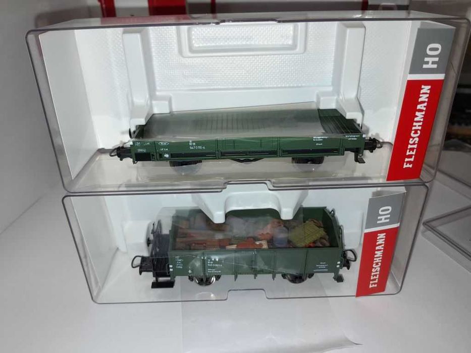 Набір вагонів 2 шт. Fleischmann 591002. Залізниця Пико. Piko НО 1:87