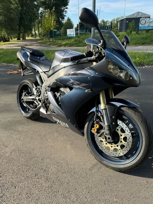 Yamaha r1 2007r pojemność silnika 1000 - ( 190km )