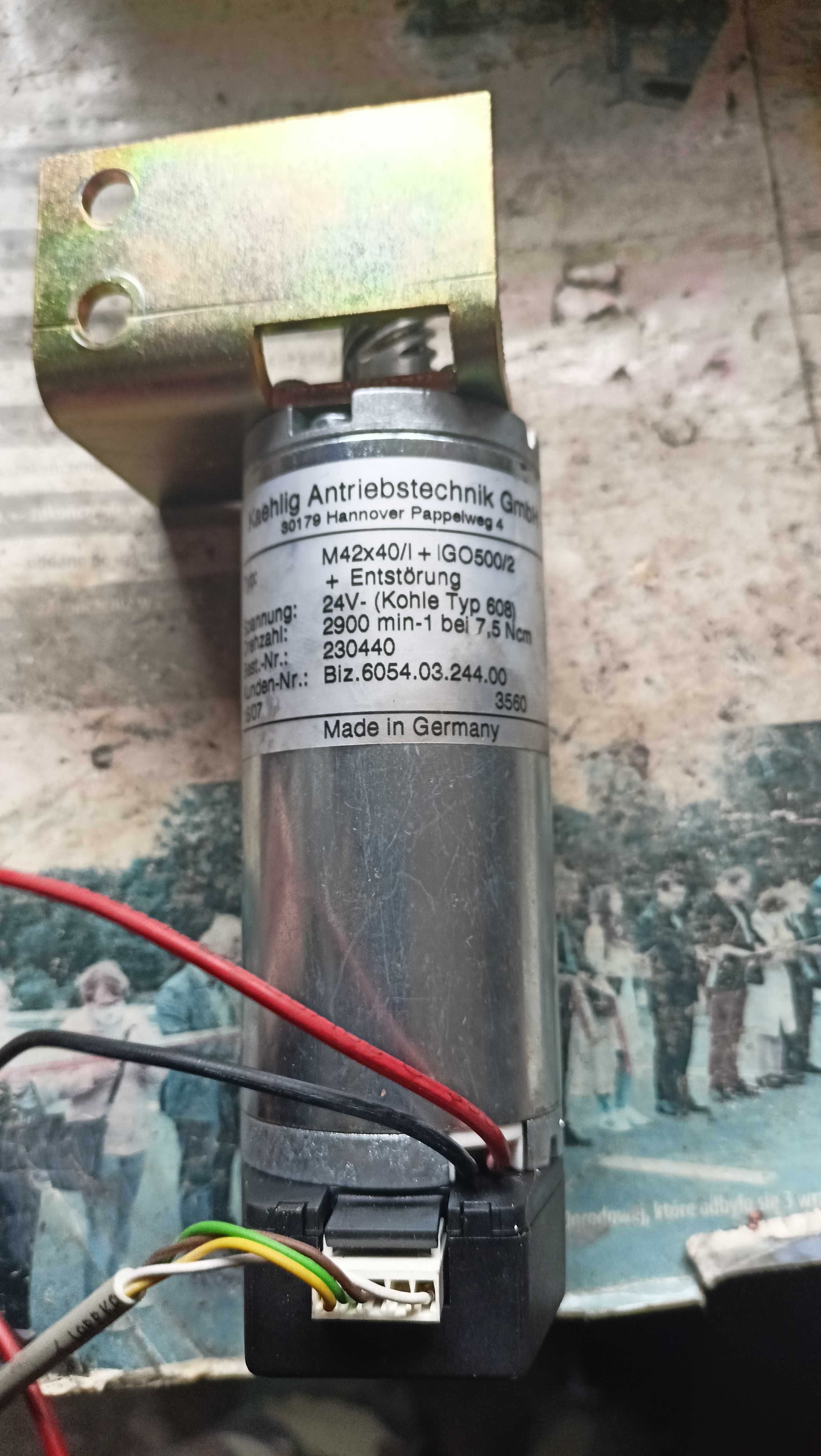 Silnik Kaehlig KAG M42X40/I 24V 2900obr