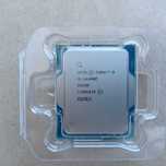 Процесор INTEL Core™ i5 14400f s1700, з рамкою для сокету.