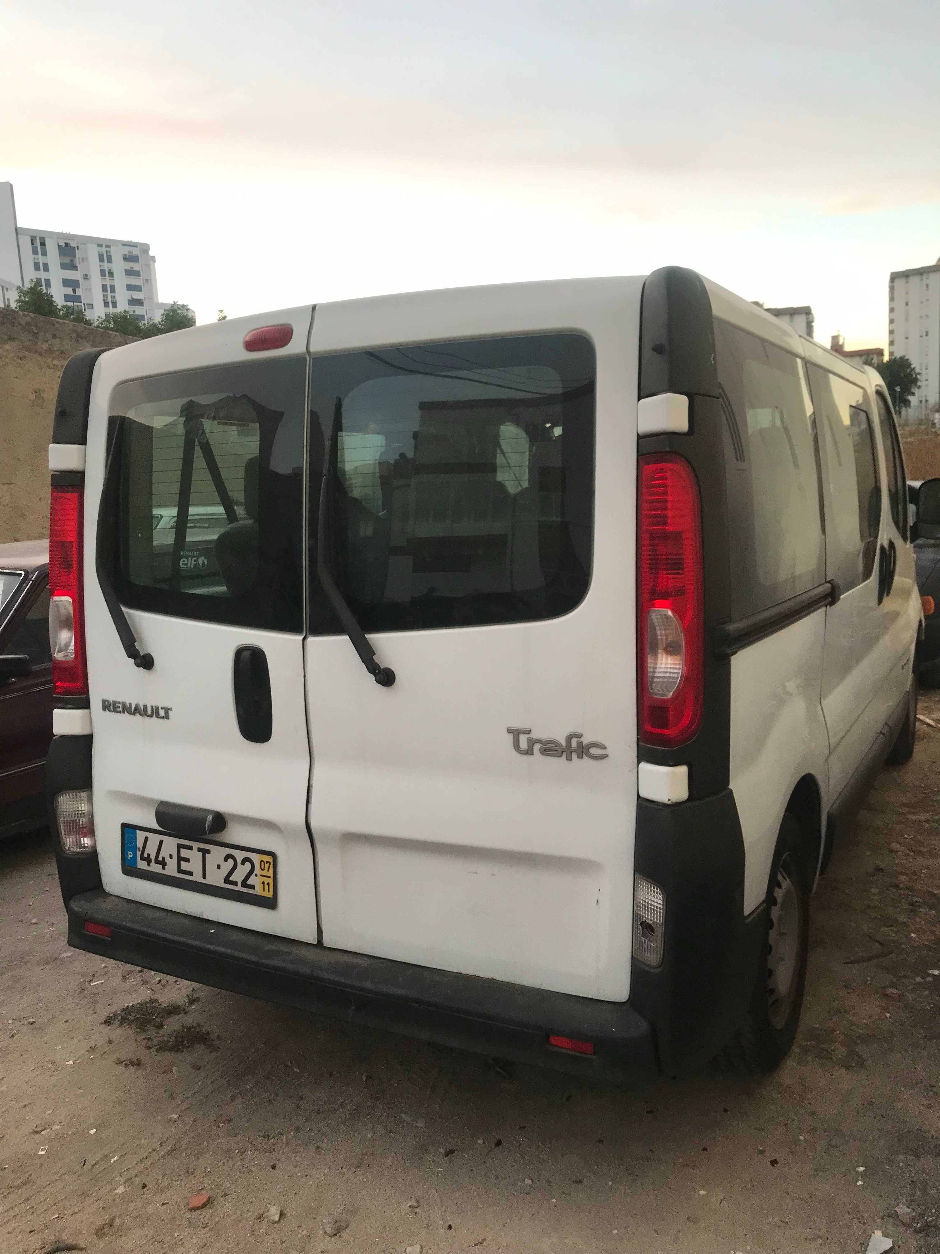 Renault TRAFIC 2007 - 9 lugares