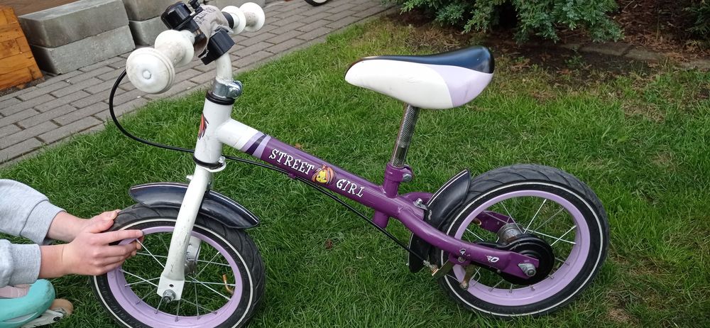 Rower rowerek biegowy Avigo  street girl