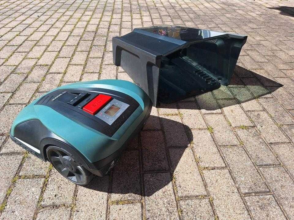 Robot koszący Bosch Indego S+ 400 z akumulatorem