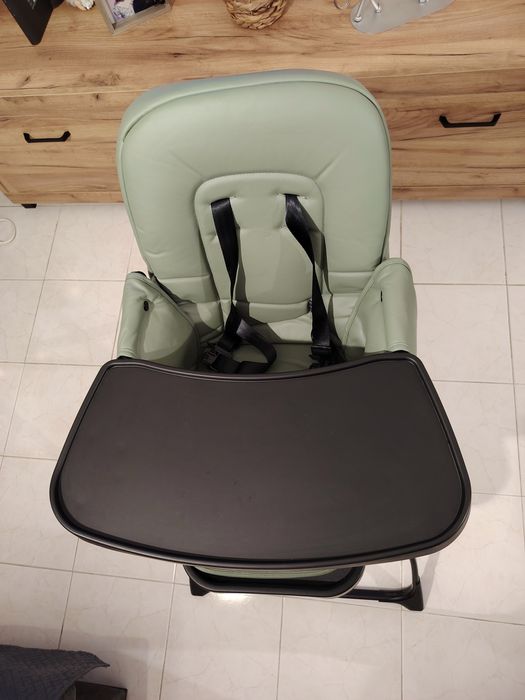 Vendo cadeira de refeição