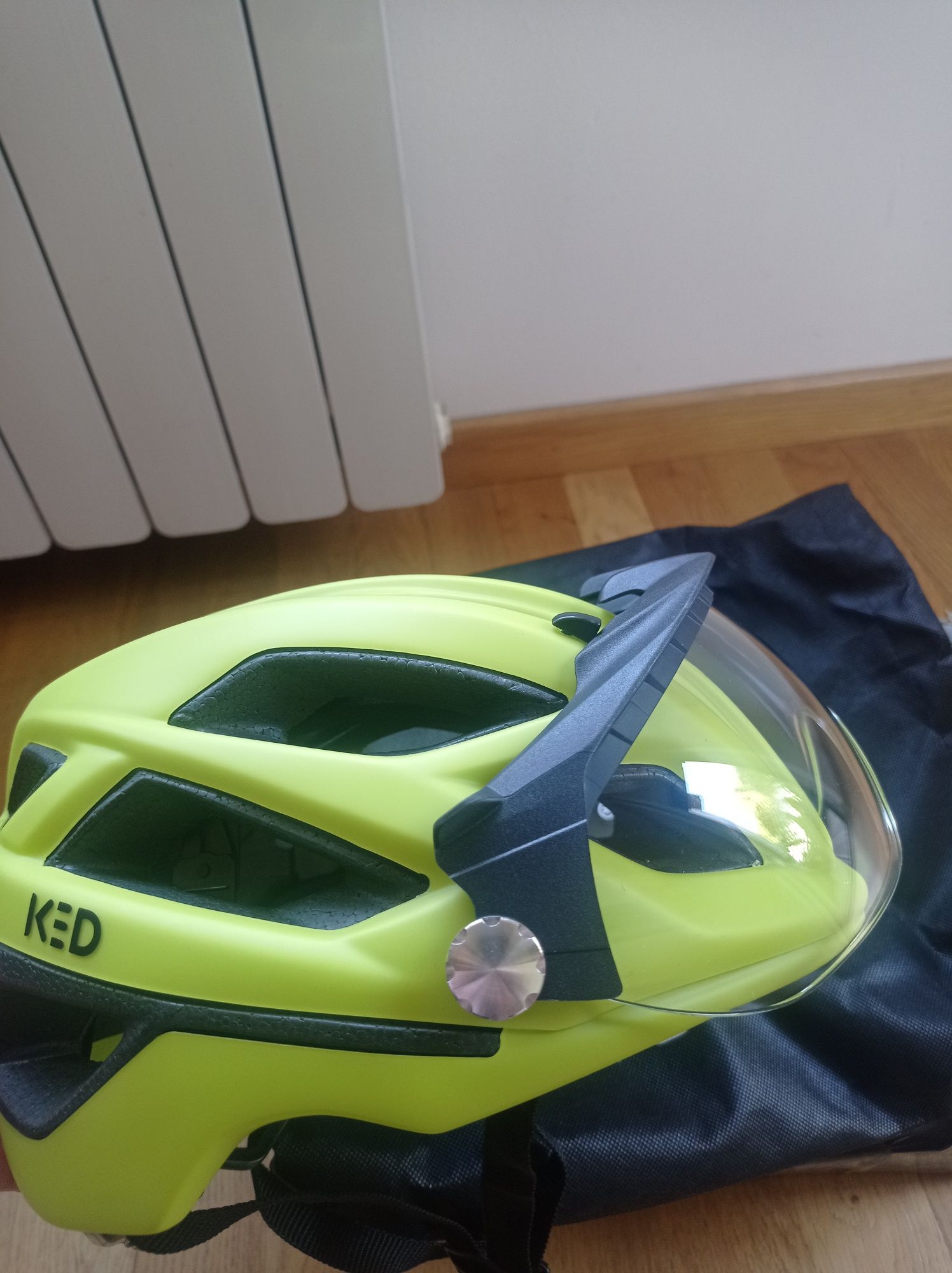 Ked Covis Lite LED M 52 58 kask MTB rowerowy przesłona żółty