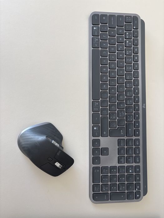 MX Keys + MX Master 3